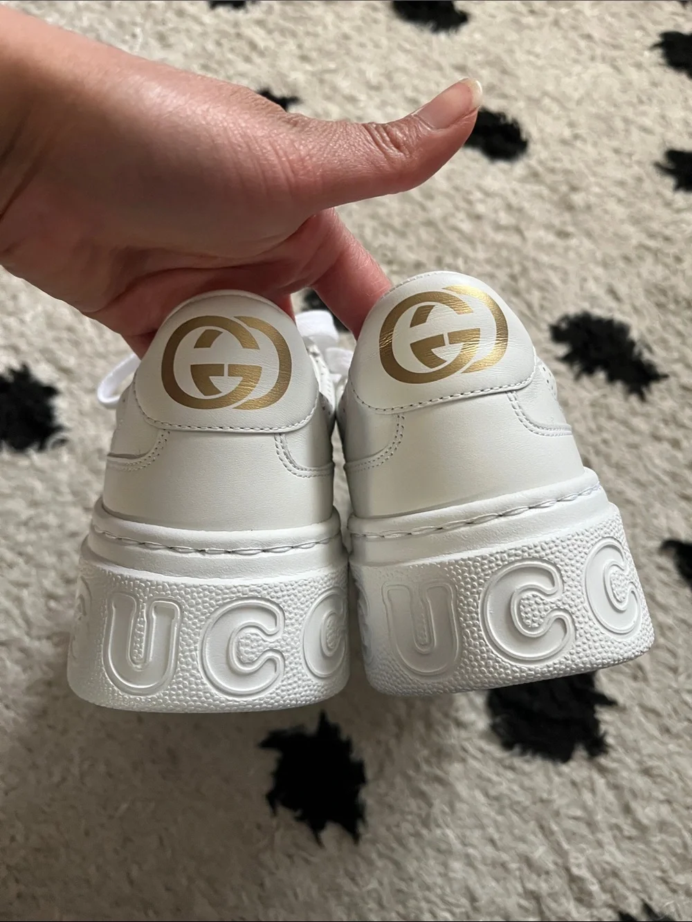 Gucci White Sneakers with Gold GG Embroidery size 6 new - Picture 8 of 14